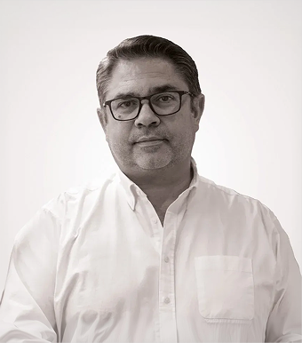 Dr. José Castillo